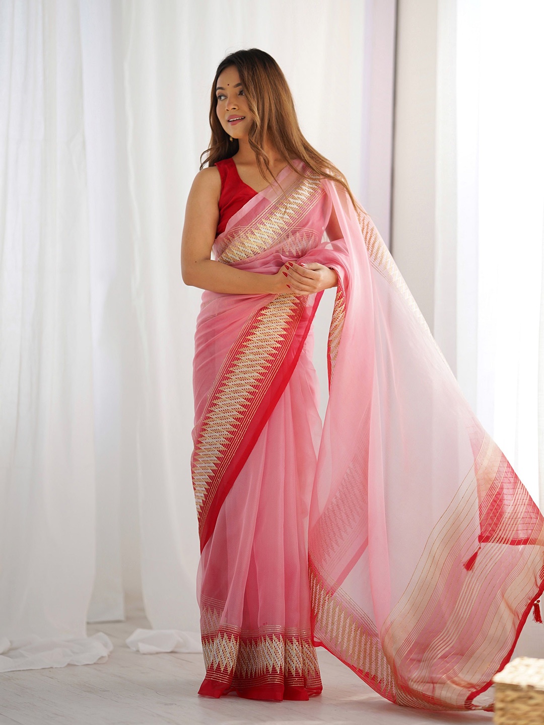 

J.KANJI Sequinned Organza Khadi Saree, Pink