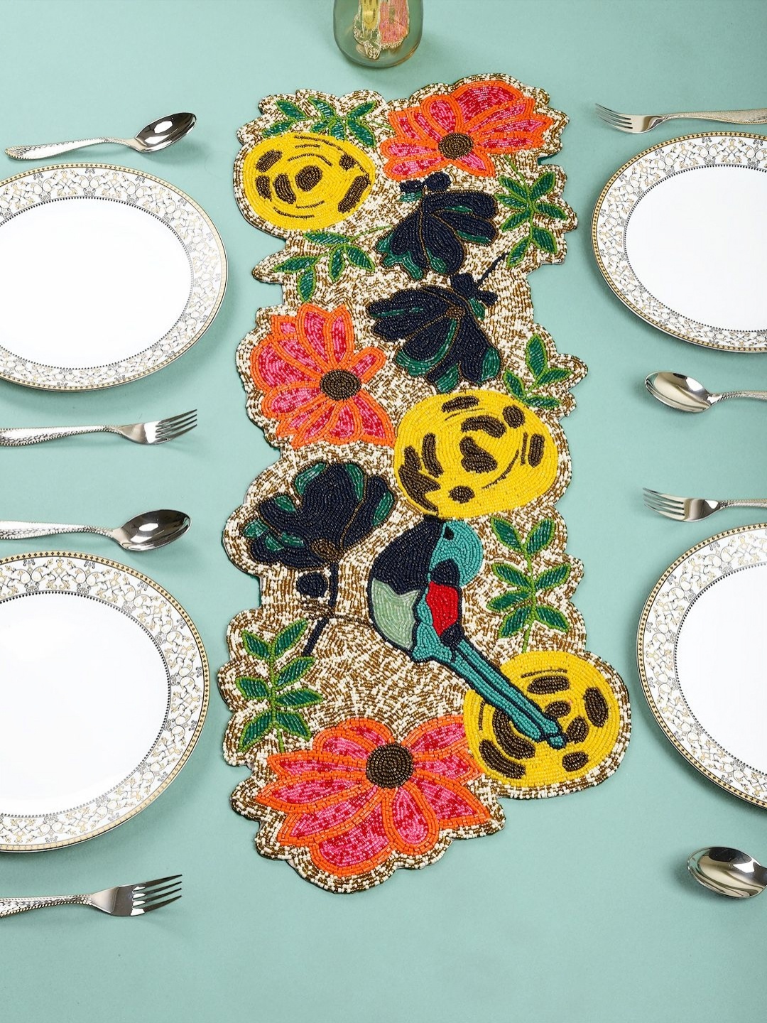 

YWULY Yellow & Green Floral Beaded Dining Table Runner