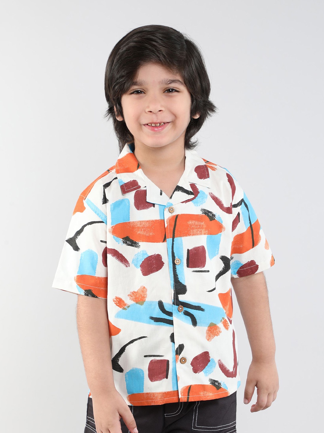 

taffykids Boys Comfort Fit Cuban Collar Abstract Printed Cotton Casual Shirt, Off white