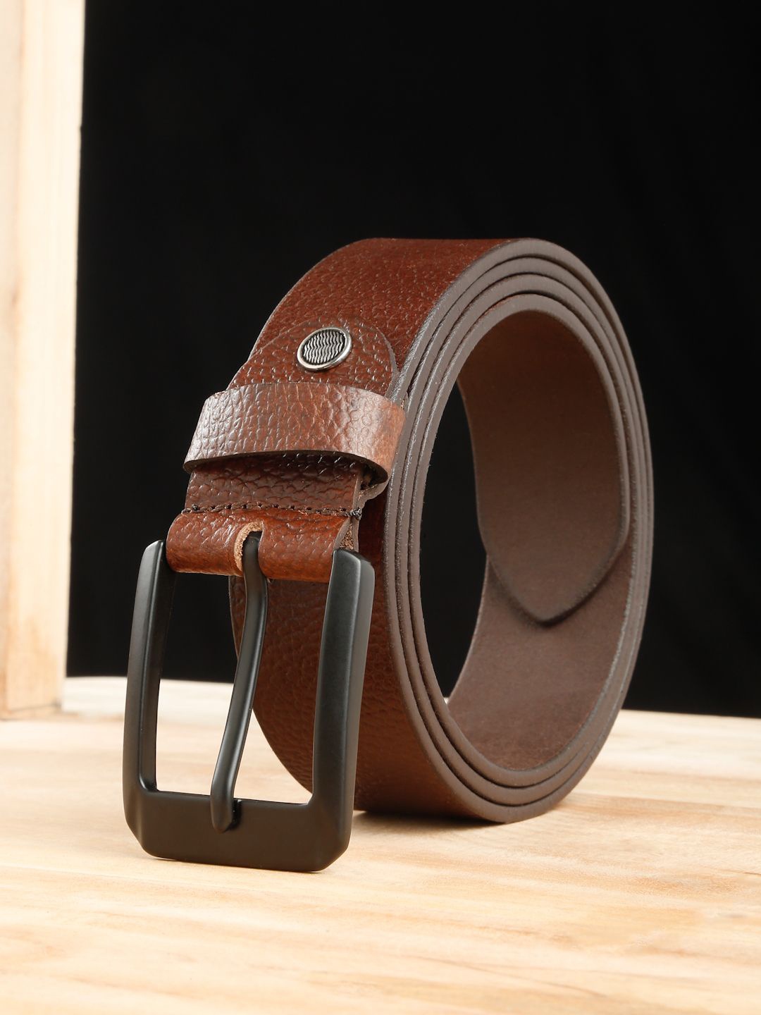 

Teakwood Leathers Men Textured Leather Belt, Brown