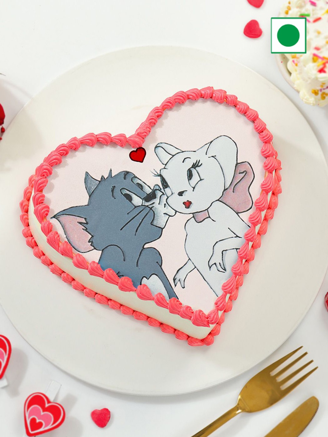 

IGP Pineapple Eggless Heart Shape Cake - 400g, White