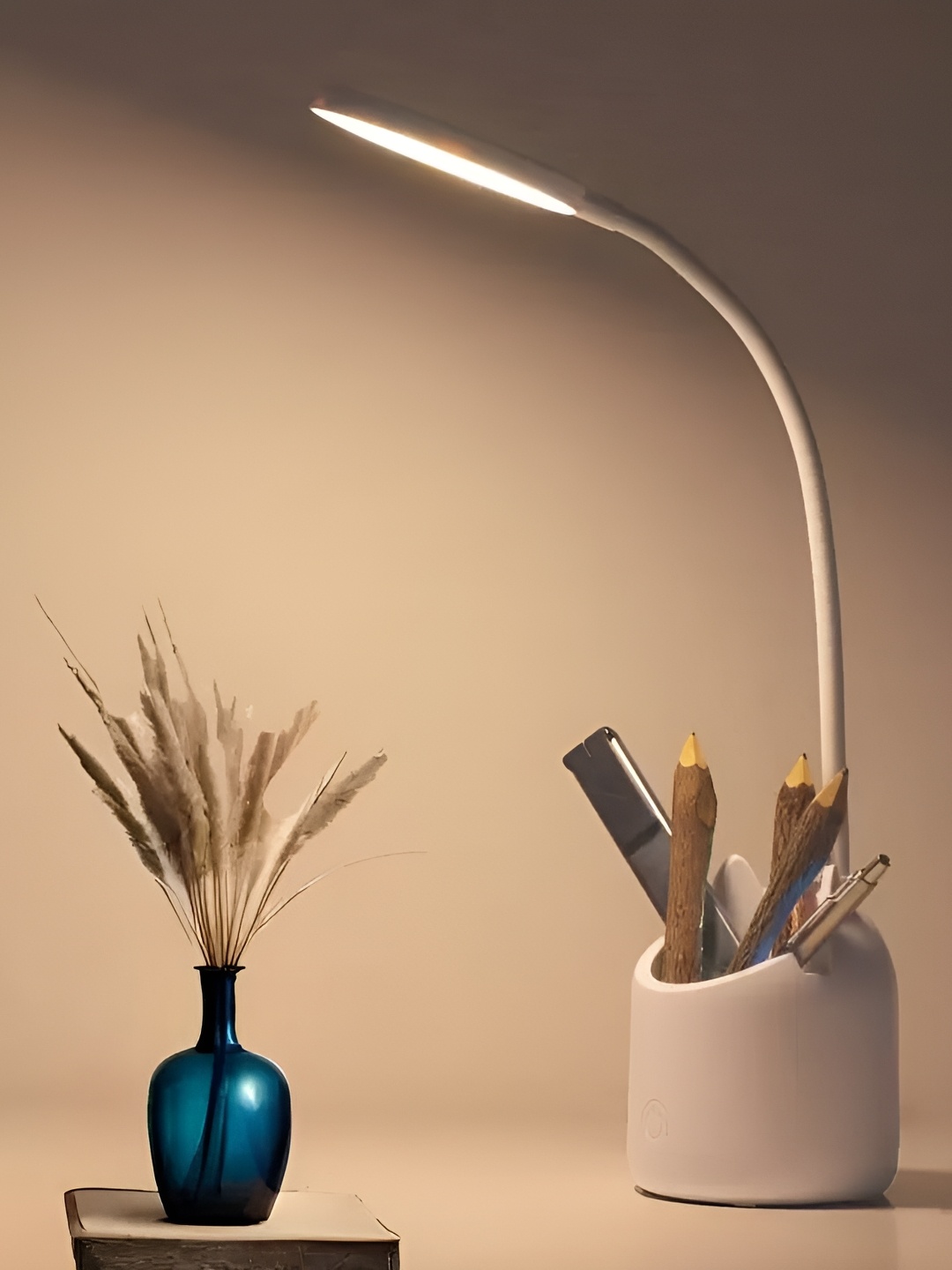 

Myntra Elegant Homes White Acrylic Spherical Table Lamp With Bulb