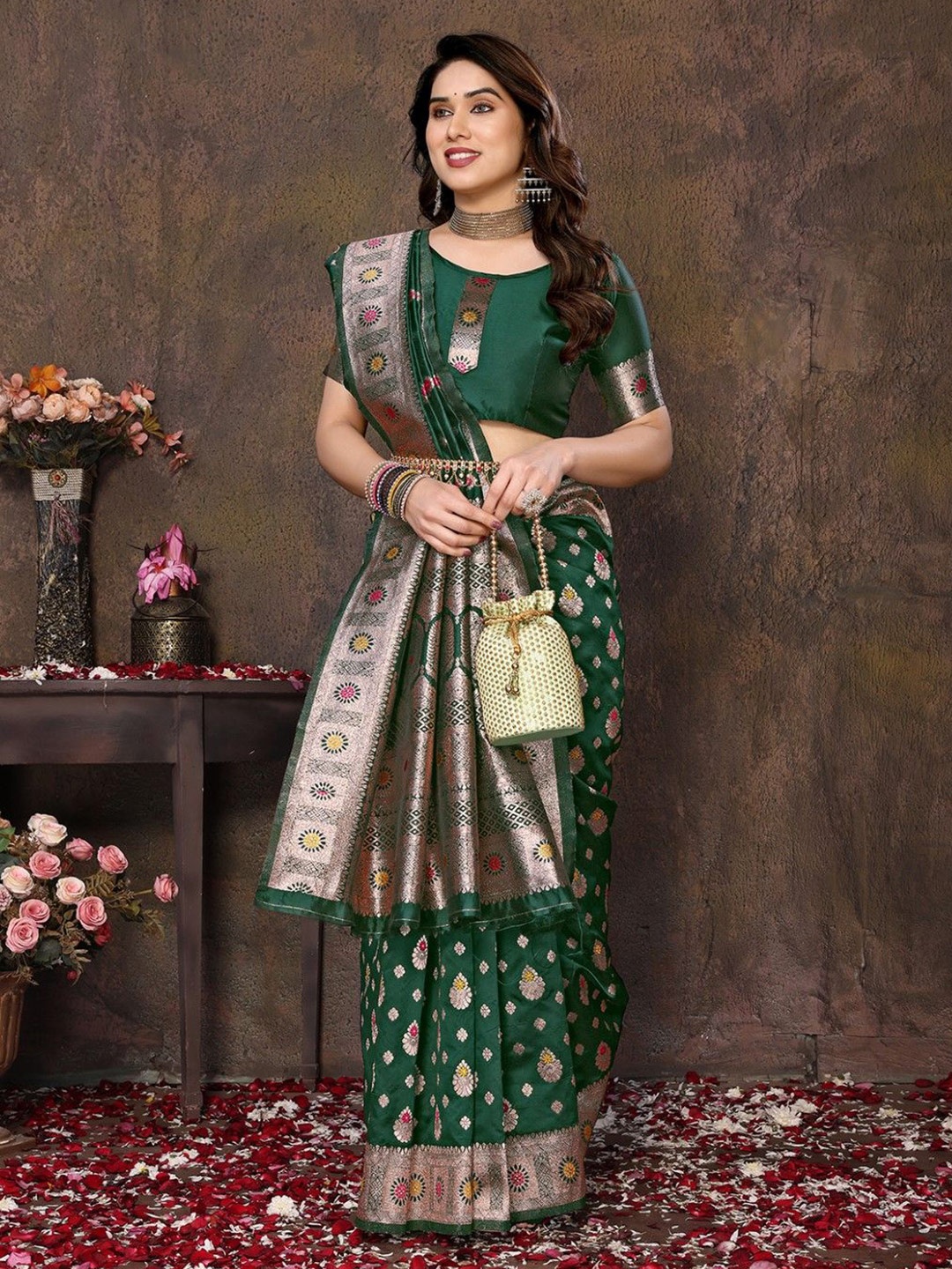 

KALINI Woven Design Zari Silk Cotton Banarasi Saree, Green