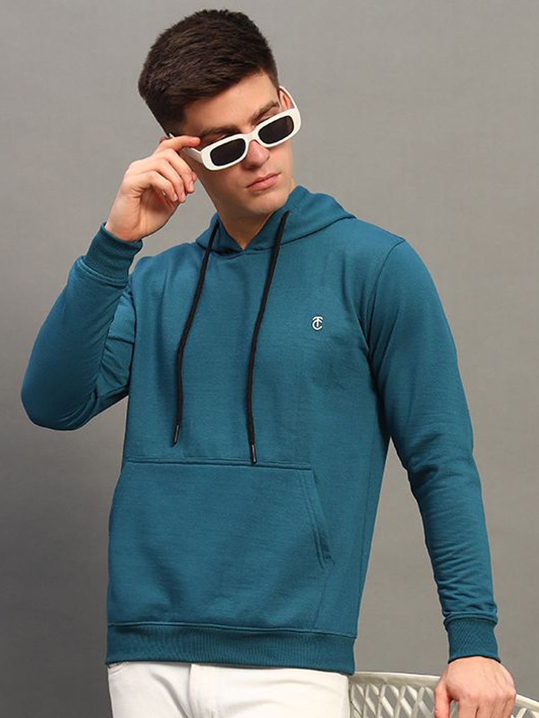 

THE CASUALS Men Hooded Sweatshirt, Navy blue