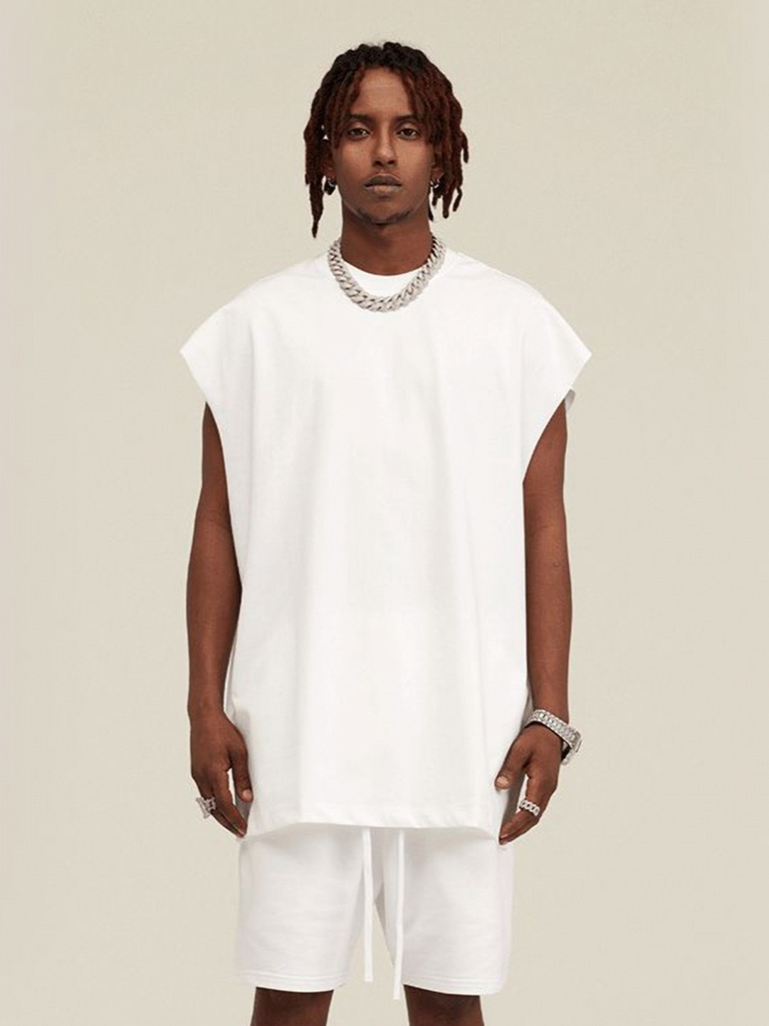 

StyleCast x Revolte Men Raw Edge T-shirt, White