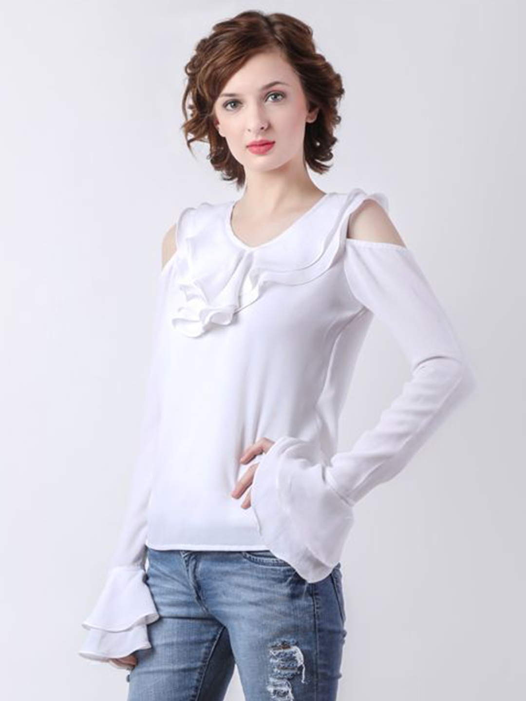 

DELIS Bell Sleeve Monochrome Georgette Top, White