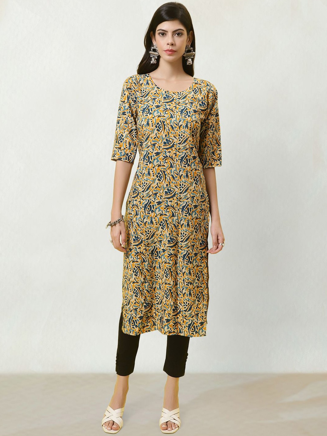 

Moda Rapido Abstract Printed Straight Kurta, Yellow