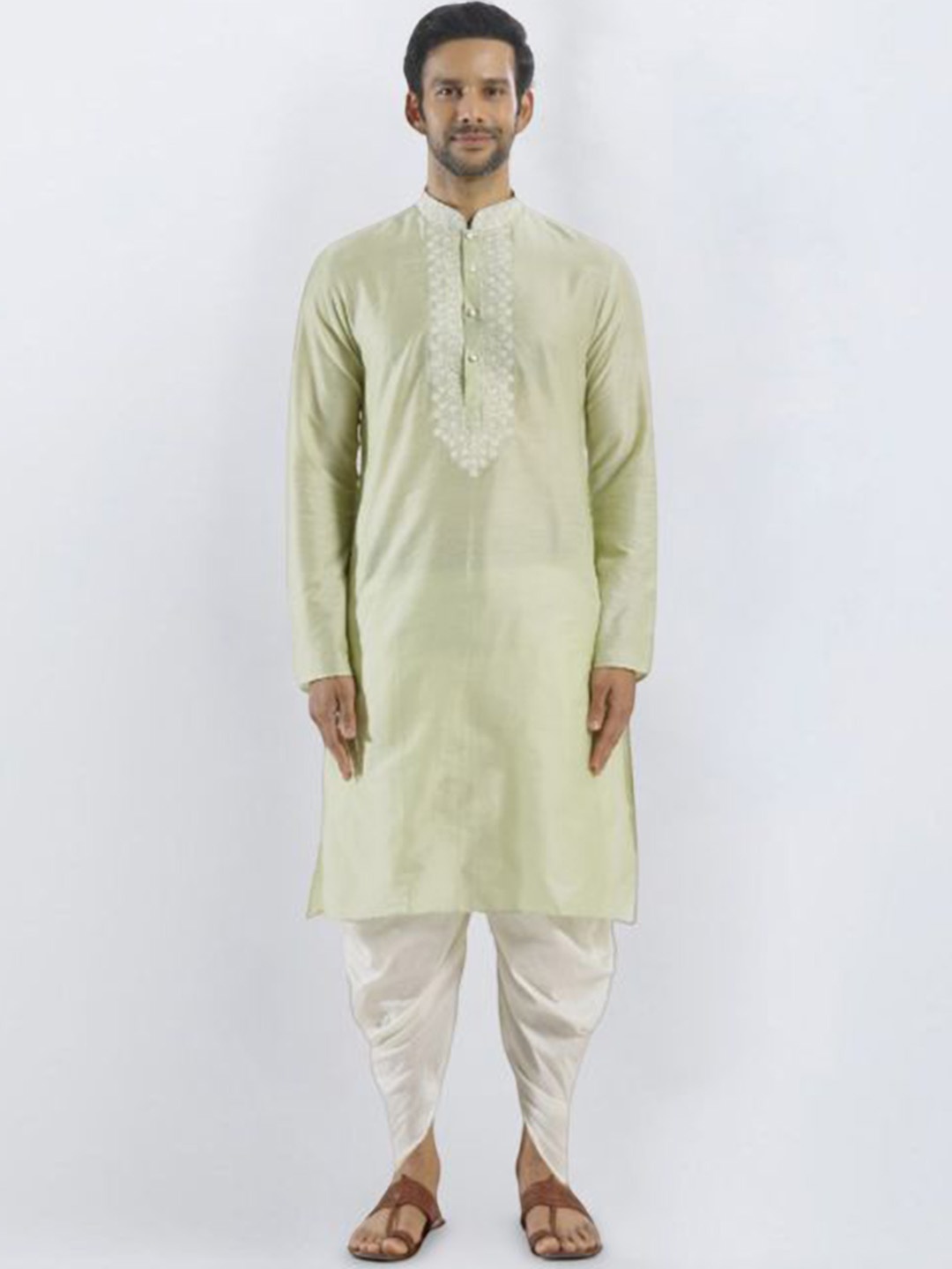

SULAKSHACOUTUREZ Floral Yoke Design Mandarin Collar Art Silk Straight Kurta & Dhoti Pants, Sea green