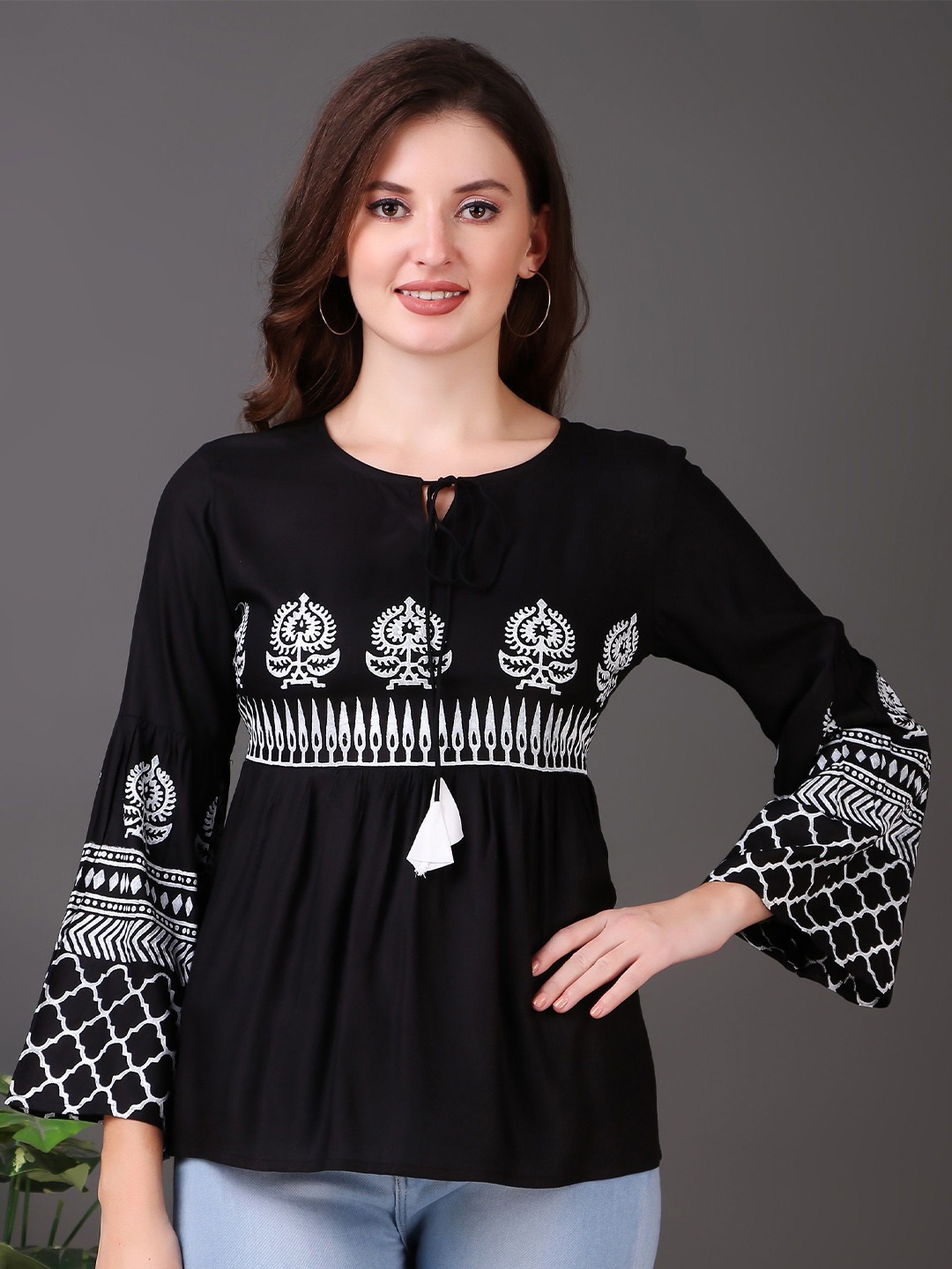 

NeeraFashion Print Tie-Up Neck Bell Sleeve Empire Top, Black