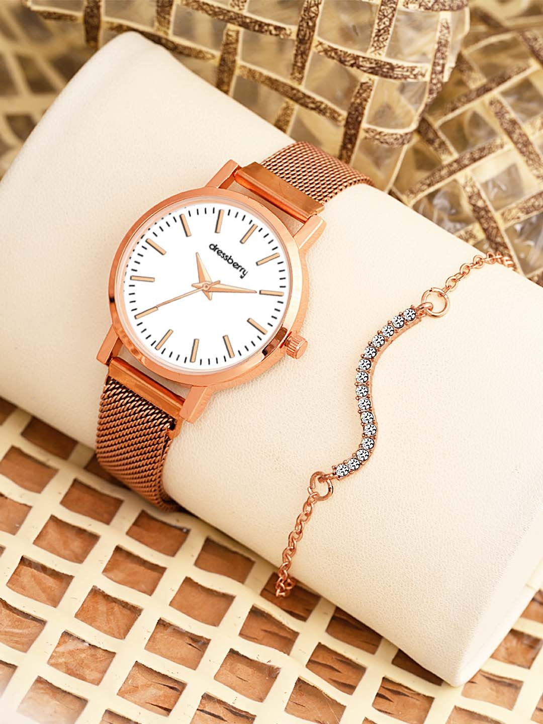 

DressBerry Women Watch Gift Set DBWJ25 Set-35, Rose gold