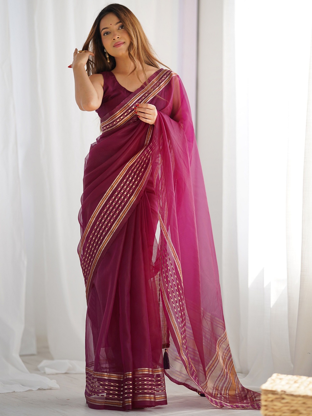 

J.KANJI Organza Saree, Magenta