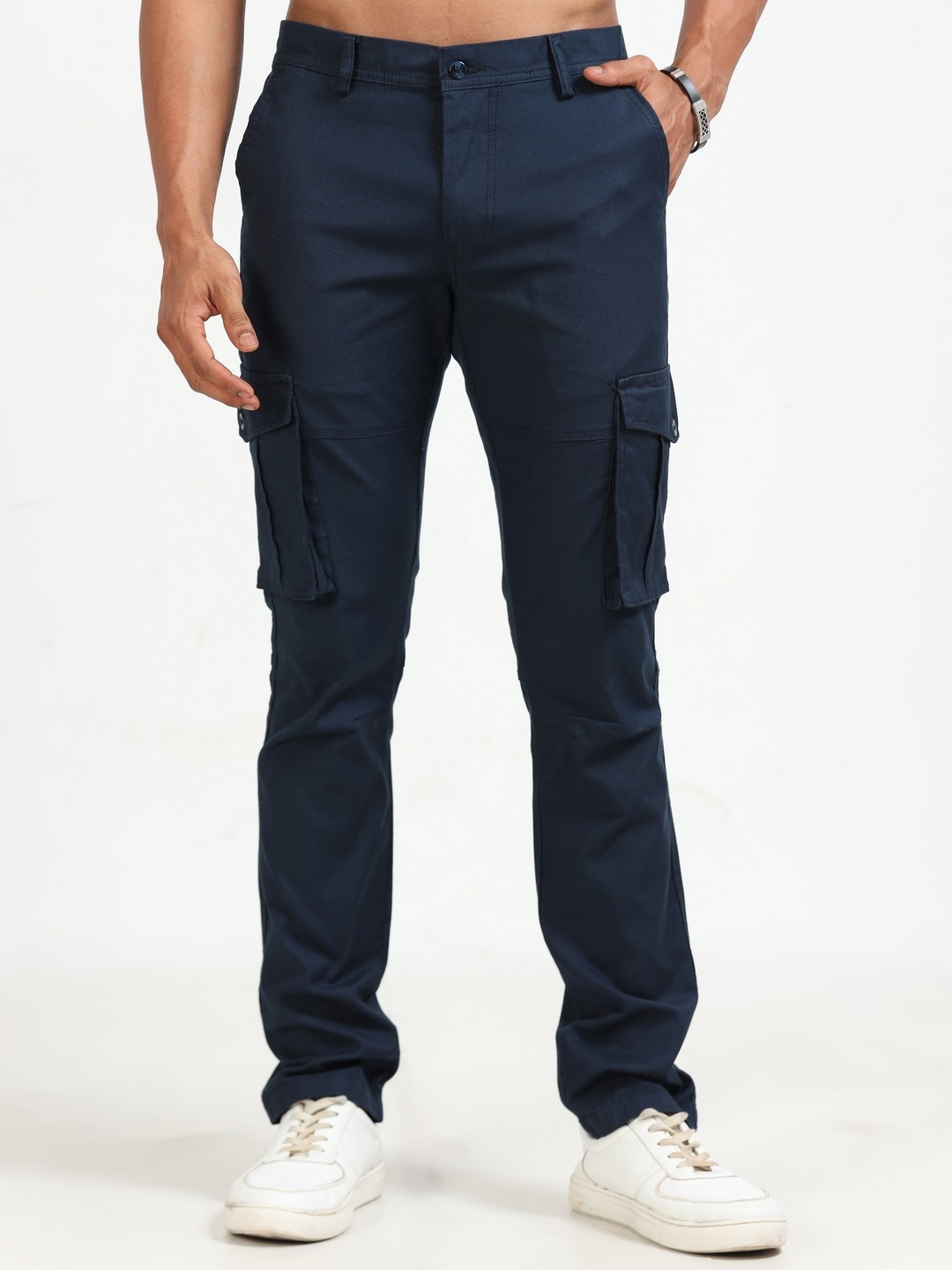 

NEVER NEUD Men Relaxed Popcorn Dobby Cargos Trousers, Navy blue