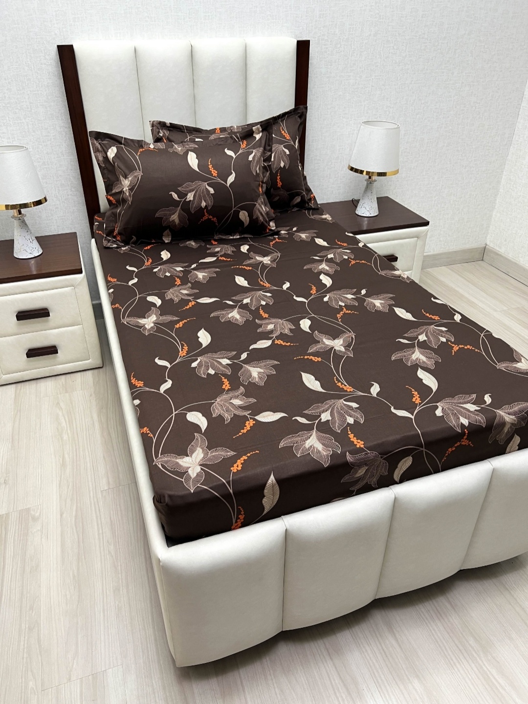 

Pure Decor Lounge Fur Brown Printed Cotton 210 TC Single Bedsheet Set 1.73 m x 2.36 m