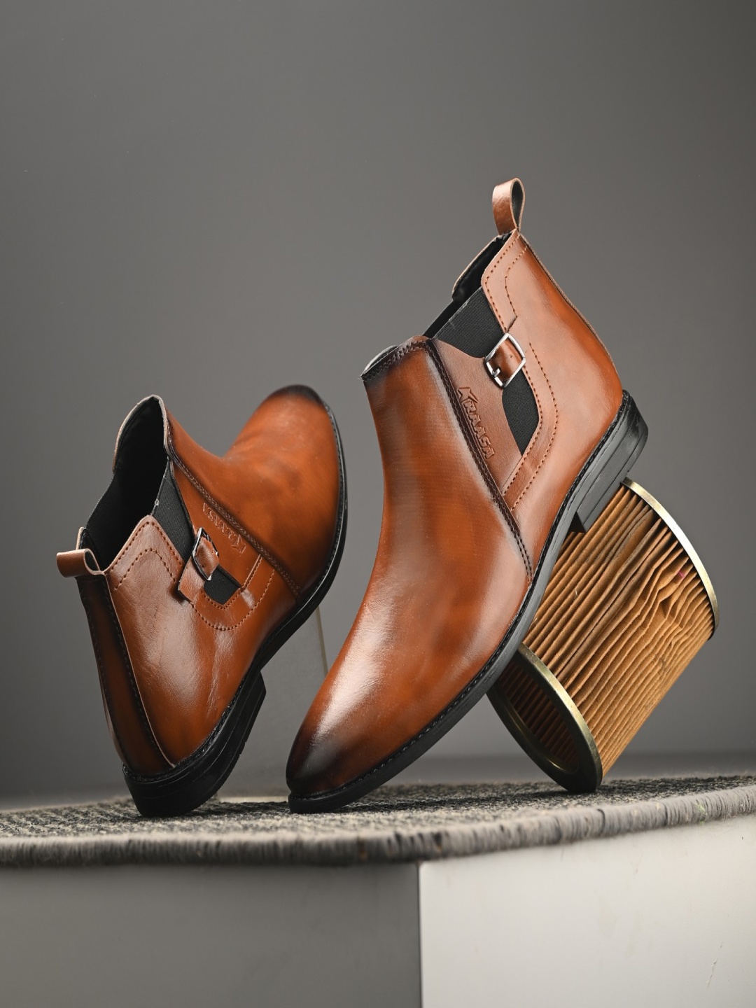 

KRAASA Men Chelsea Boots, Tan