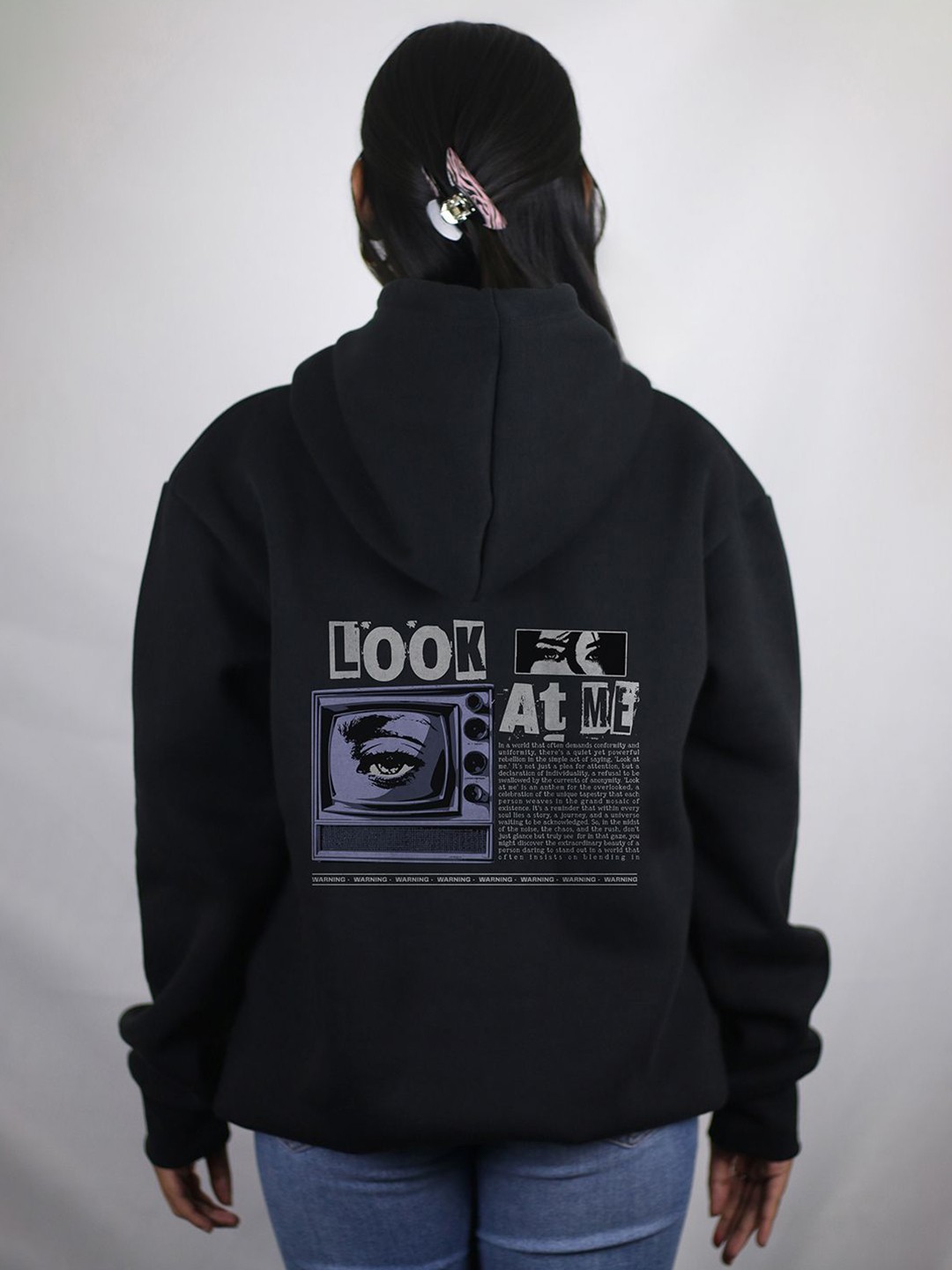 

EKSDEE Women Printed Hooded Sweatshirt, Black
