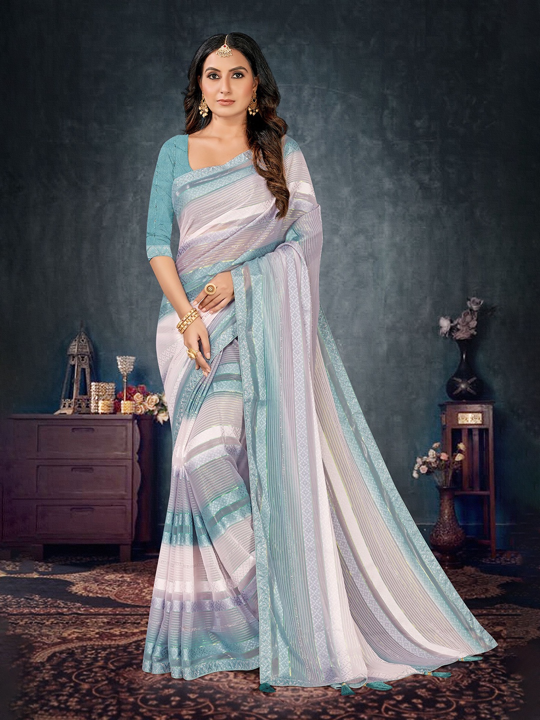 

Sitanjali Striped Beads and Stones Maheshwari Saree, Blue