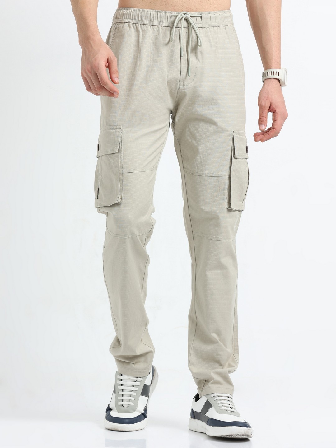 

NEVER NEUD Men Relaxed Breeze Cargos Trousers, Cream