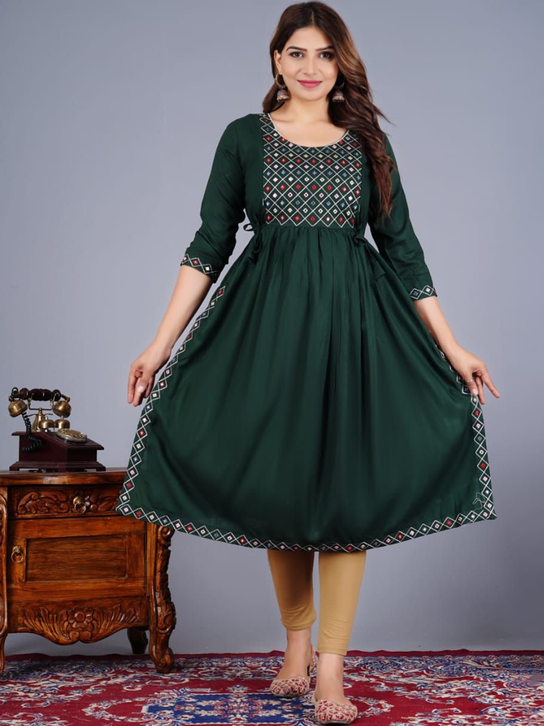 

TROPWEAR Pleated Geometric Embroidered Mirror Work Anarkali Maternity Kurta, Green