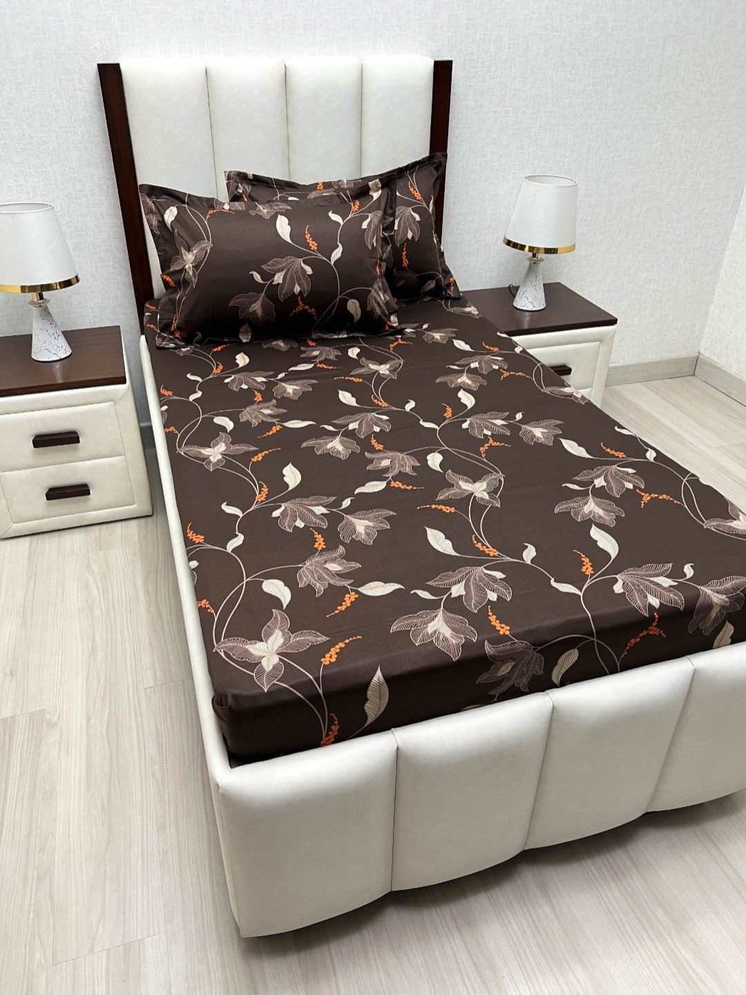 

Pure Decor Brown & White Floral Pure Cotton 200 TC Single Bedsheet Set1.73 m x 2.36 m