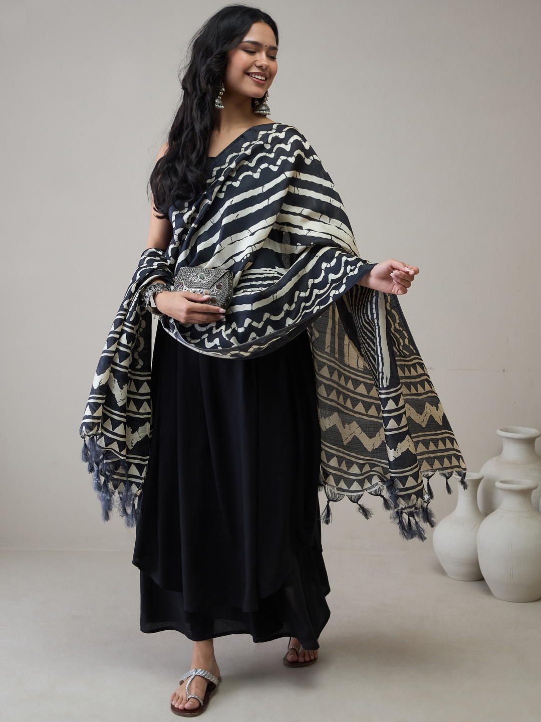 

InWeave Women Regular Kurta with Palazzos & With Dupatta, Black
