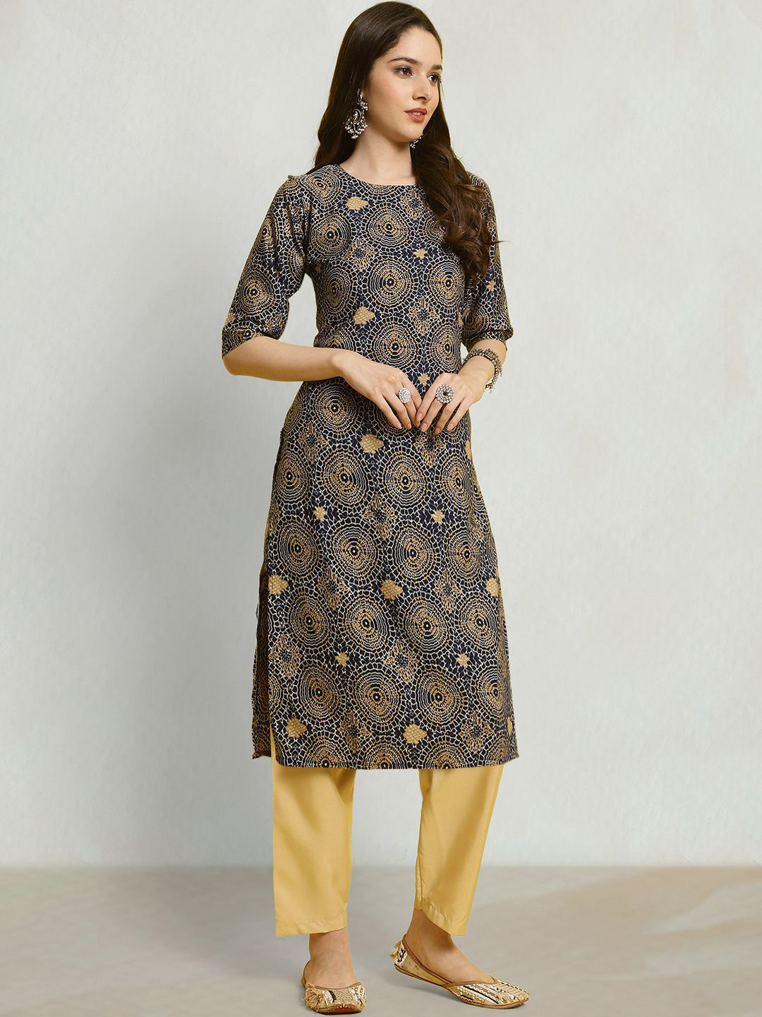 

Moda Rapido Ethnic Motifs Printed Round Neck Straight Kurta, Blue