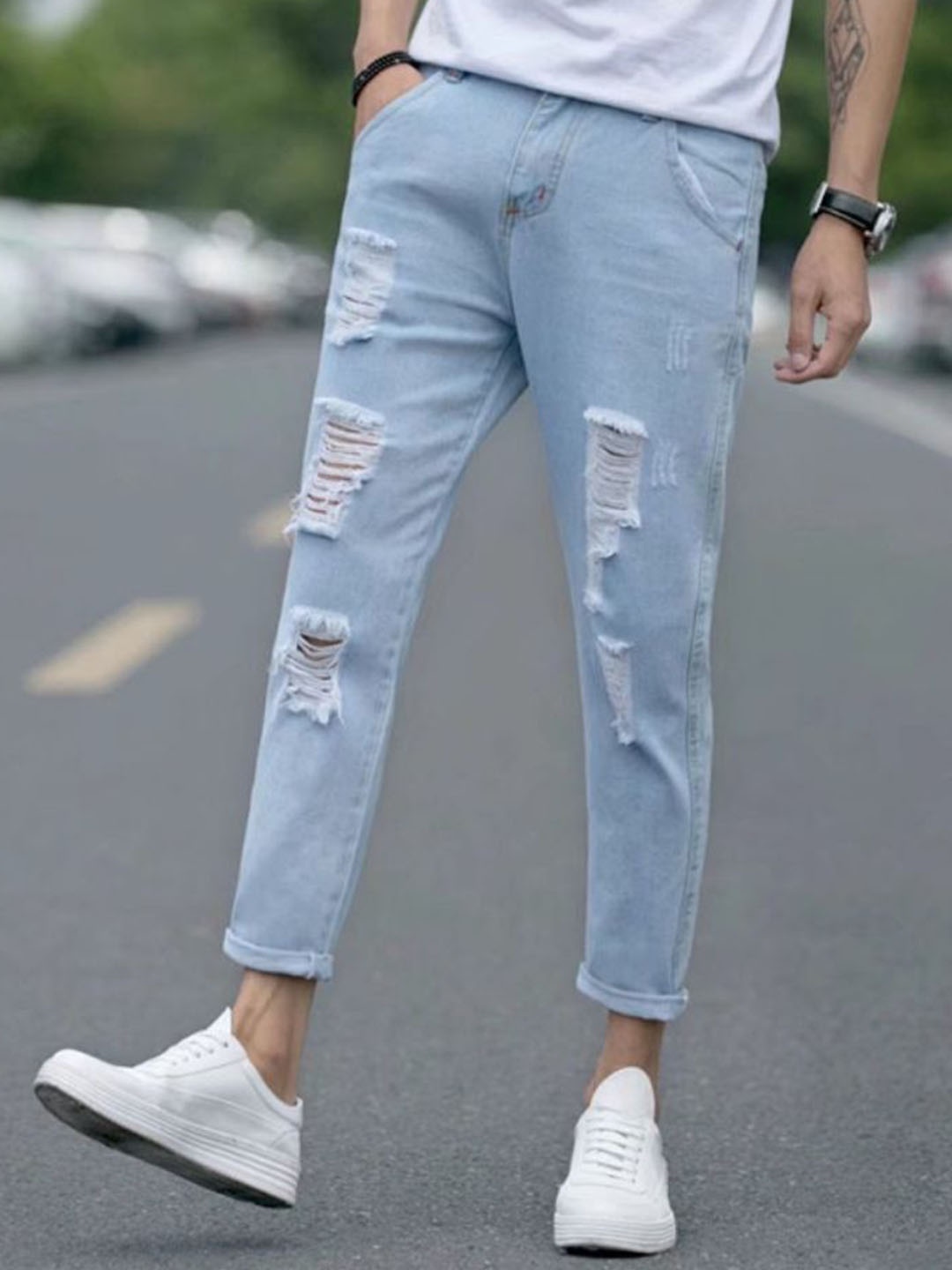 

HERE&NOW Men Slim Fit Highly Distressed Jeans, Blue