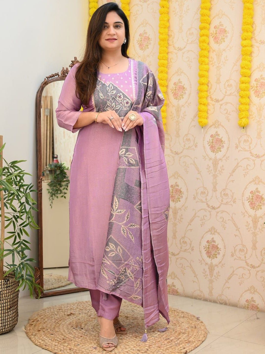 

AWRIYA Women Regular Kurta with Trousers & With Dupatta, Lavender