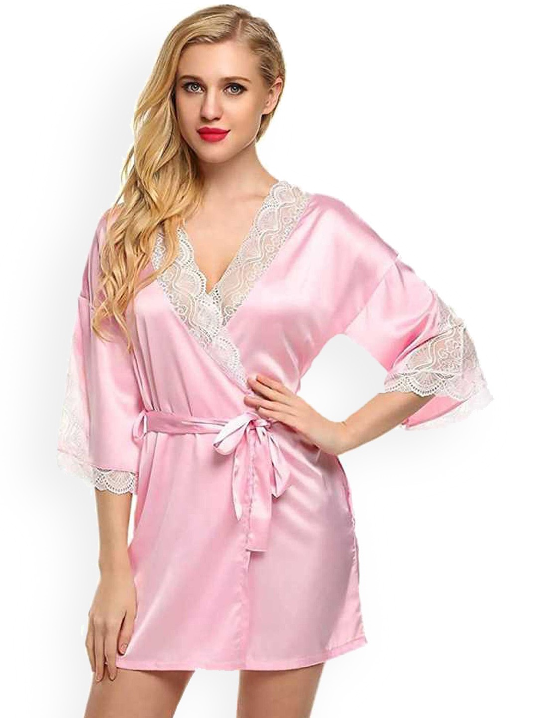 

Fihana Laced Satin Robe, Pink