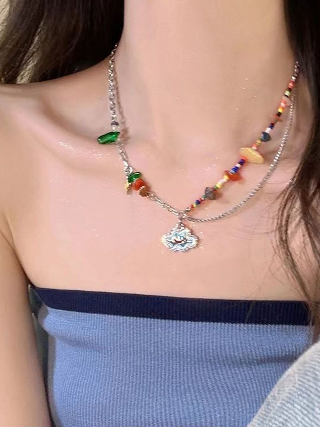 

StyleCast Elegant Silver-Toned Artificial Beads Beaded Necklace
