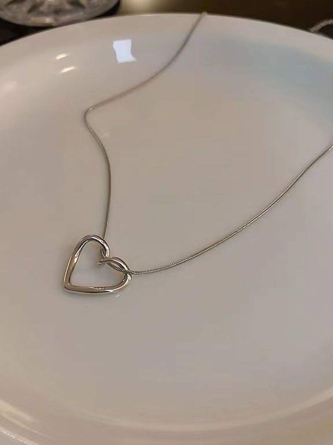 

StyleCast Silver-Toned Elegant Heart Shaped Minimal Chain