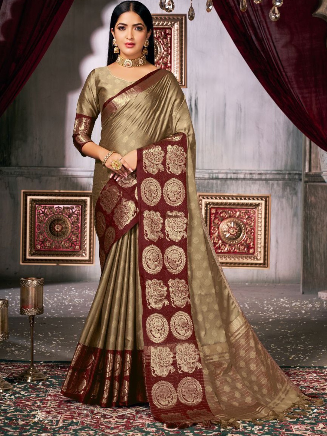 

Fashion Ritmo Woven Design Zari Pure Silk Saree, Grey