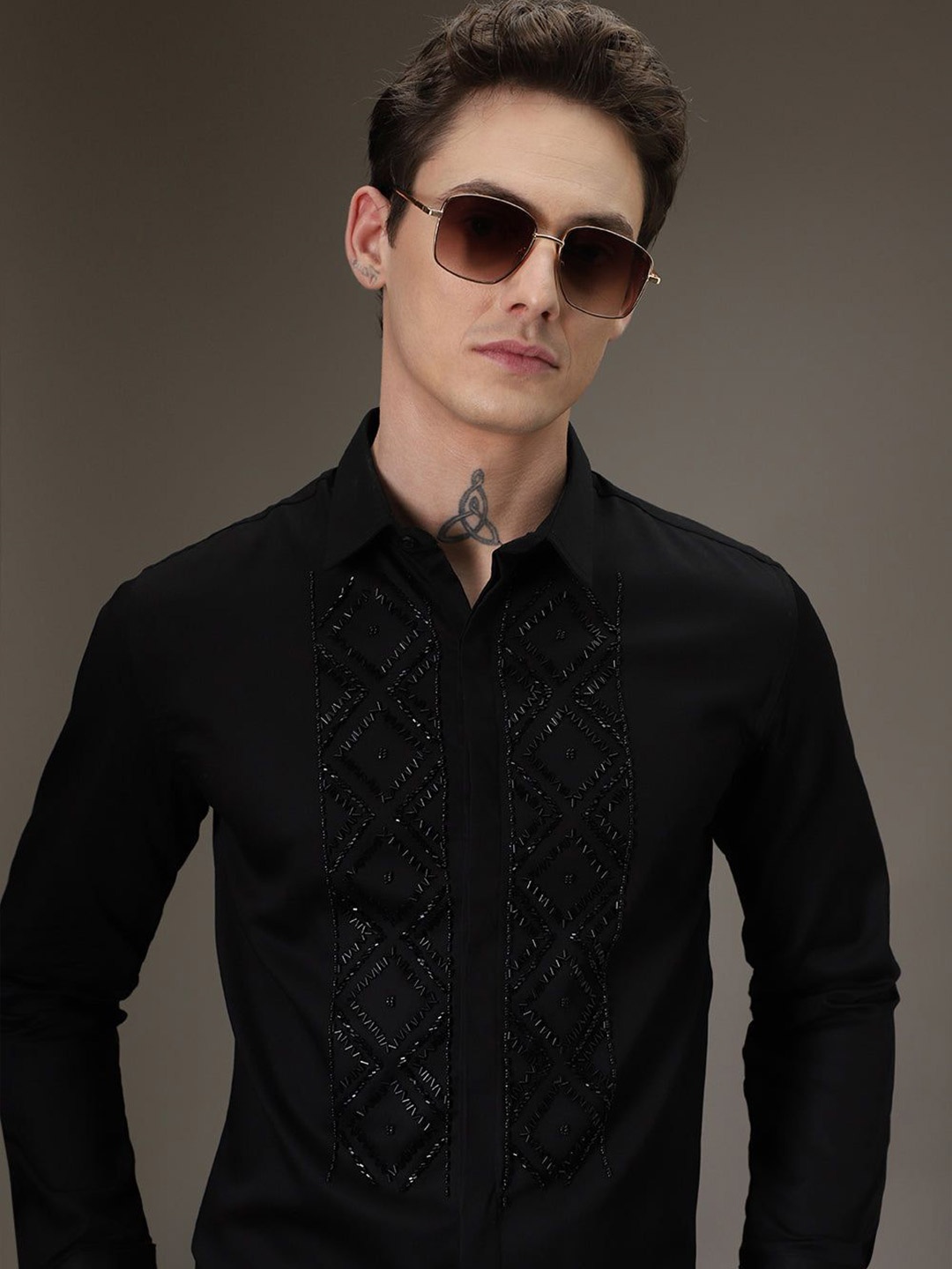 

Banana Club Men Classic Slim Fit Opaque Party Shirt, Black