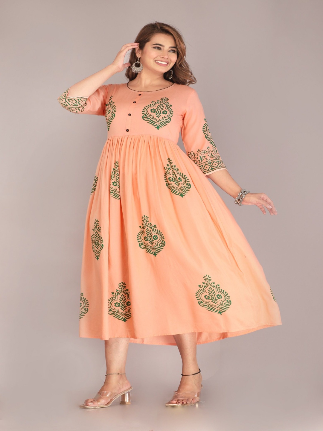 

PRIYAGANI GARMENTS Women Ethnic Motifs Embroidered Sequinned Handloom Kurta, Pink