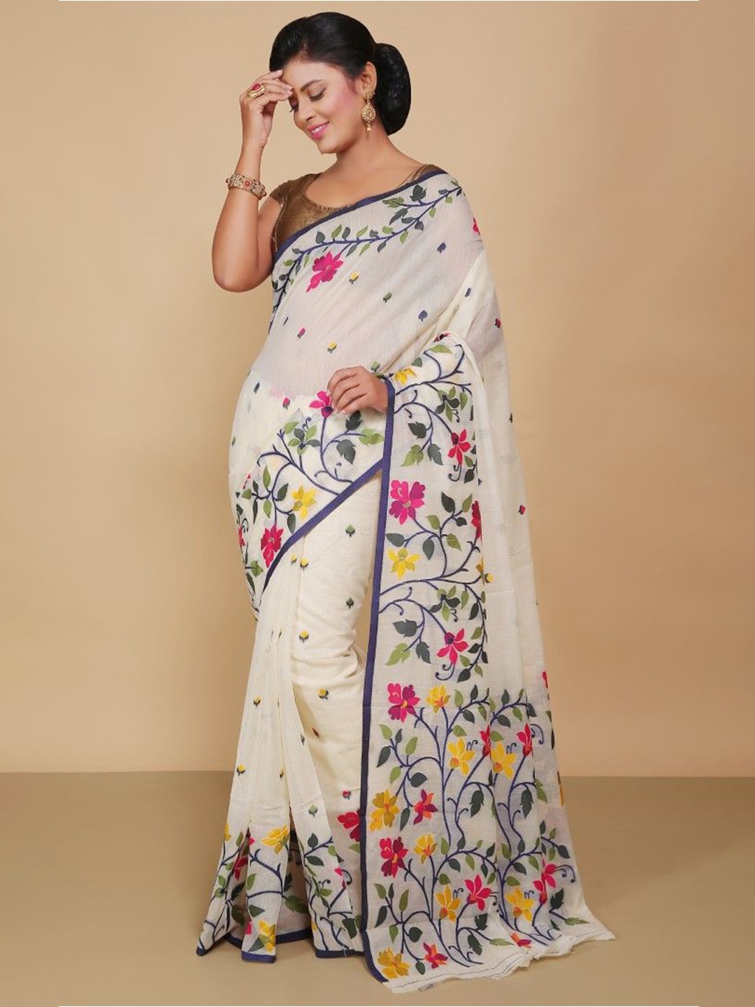 

BENGAL HANDLOOM Woven Design Pure Cotton Taant Saree, White