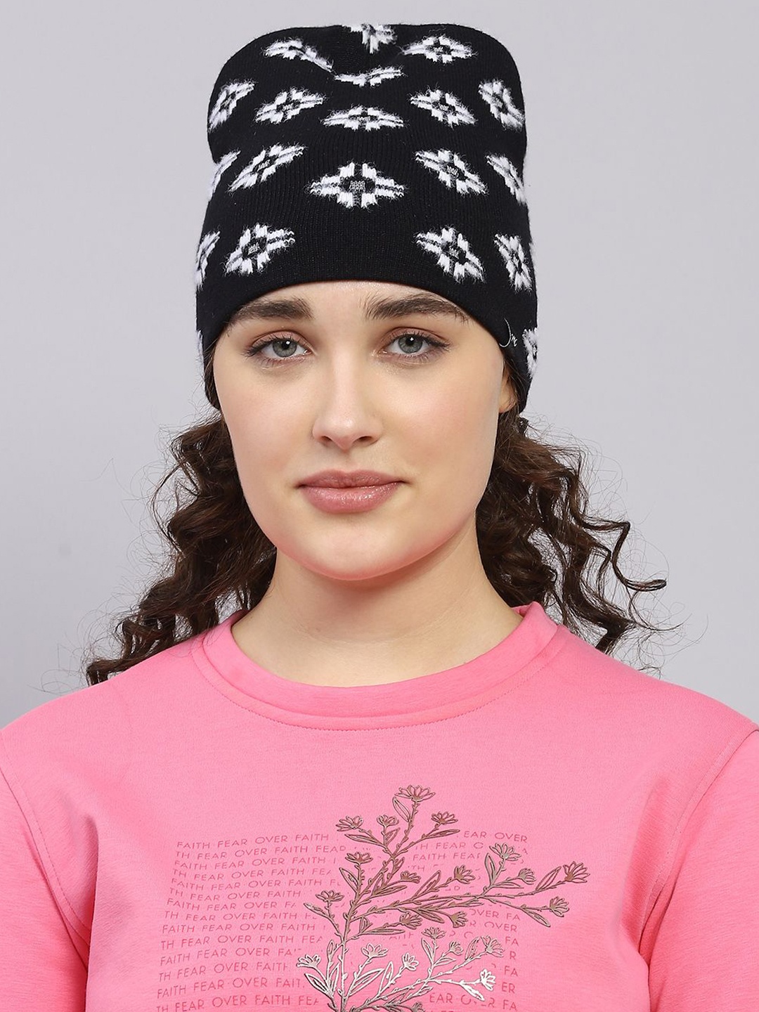 

Monte Carlo Women Woollen Beanie, Black