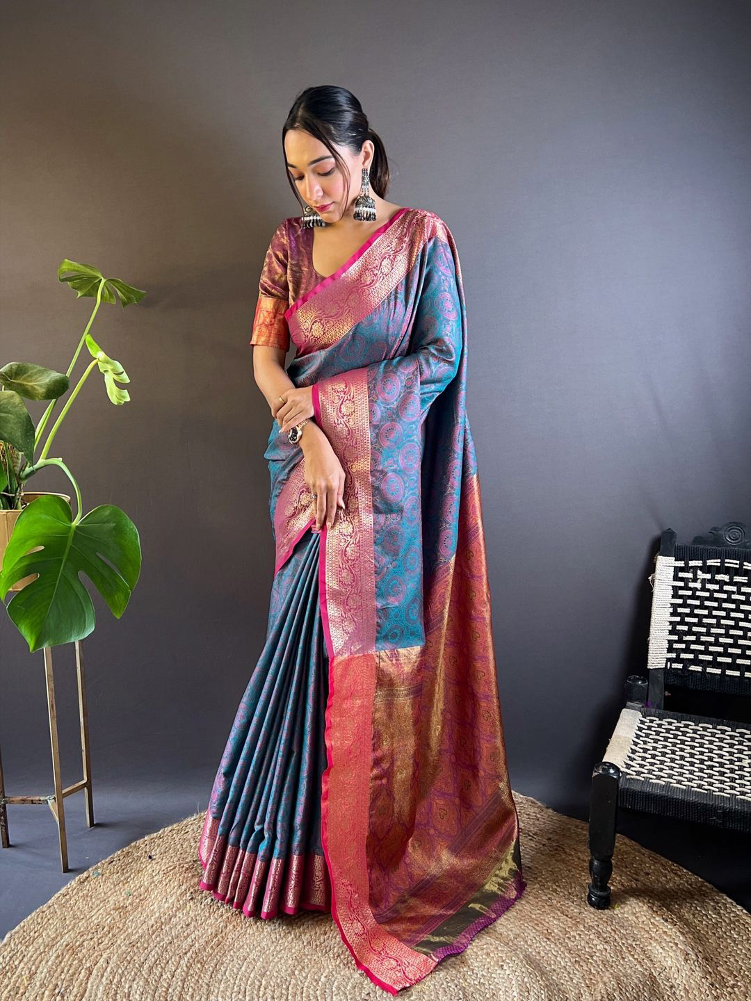 

Suha Art Silk Kanjeevaram Saree, Blue