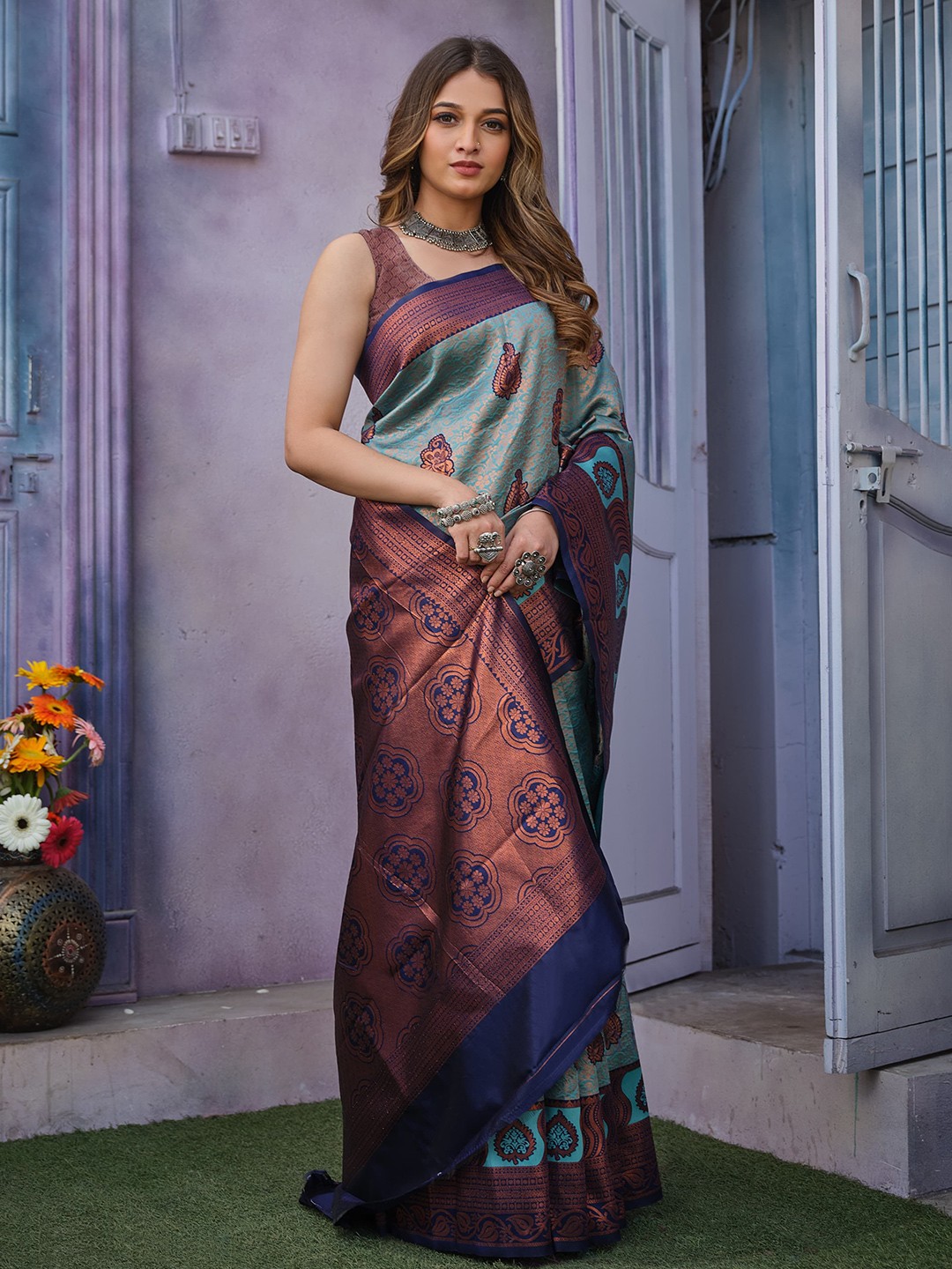 

choiceit Woven Design Zari Pure Silk Saree, Blue