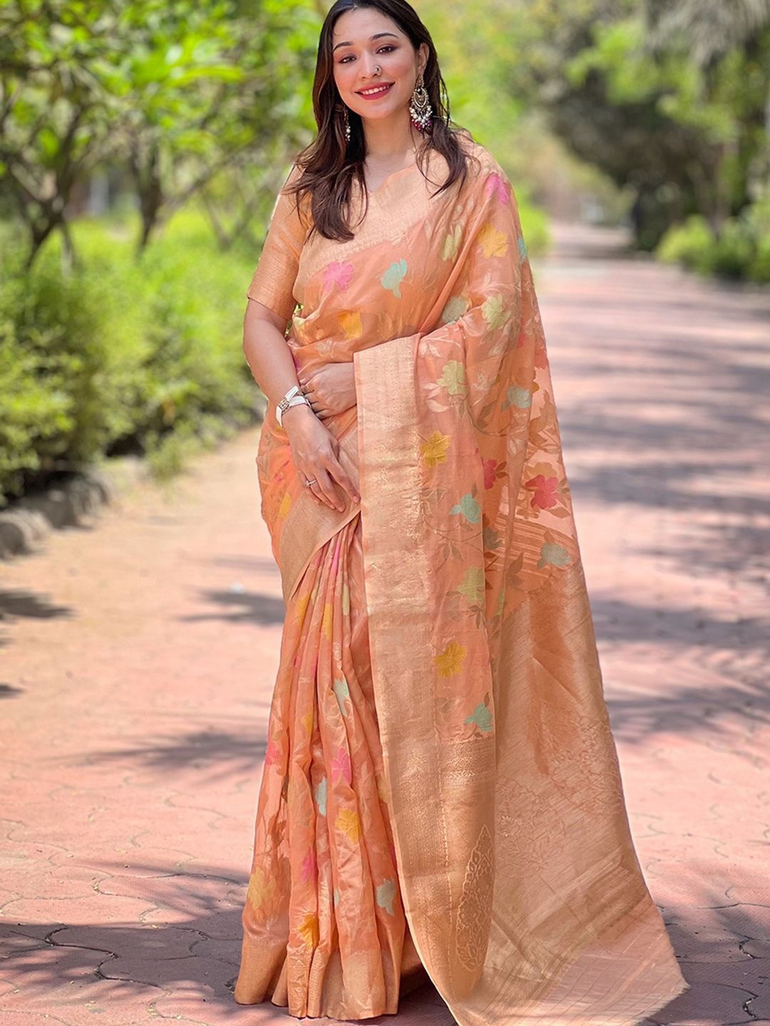 

Suha Art Silk Kanjeevaram Saree, Orange