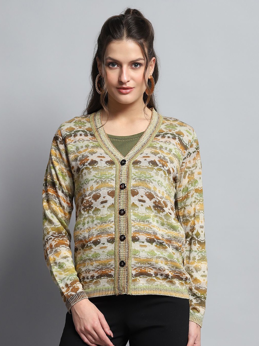 

Monte Carlo Women Woollen Cardigan, Green
