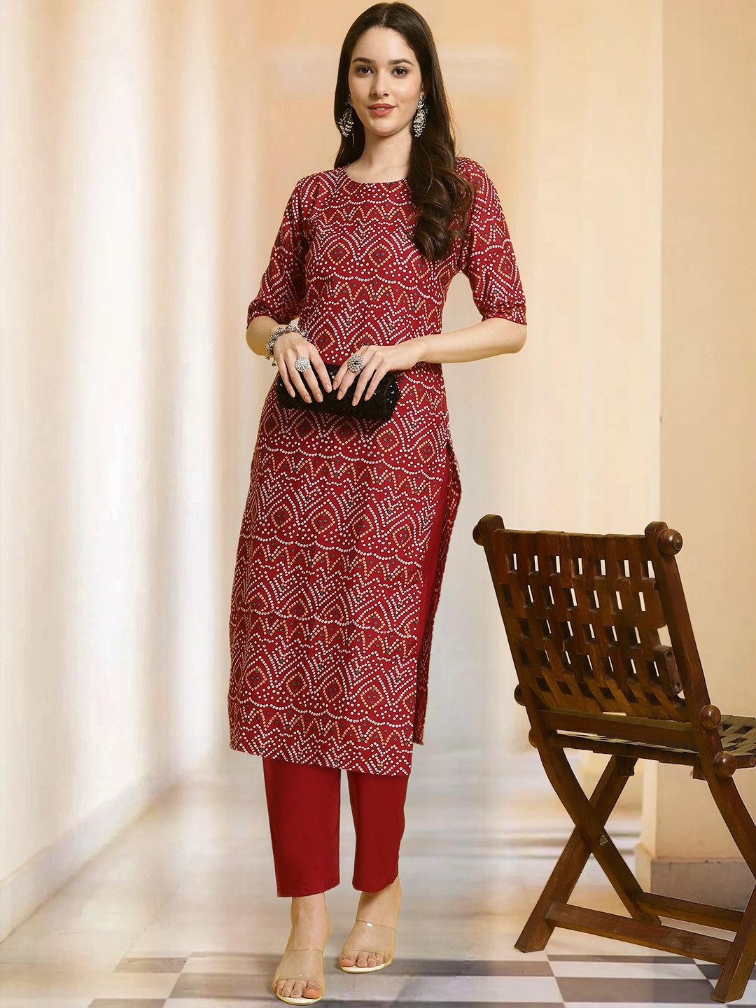 

7Threads Ethnic Motifs Printed Round Neck Straight Kurta With Trouser, Maroon