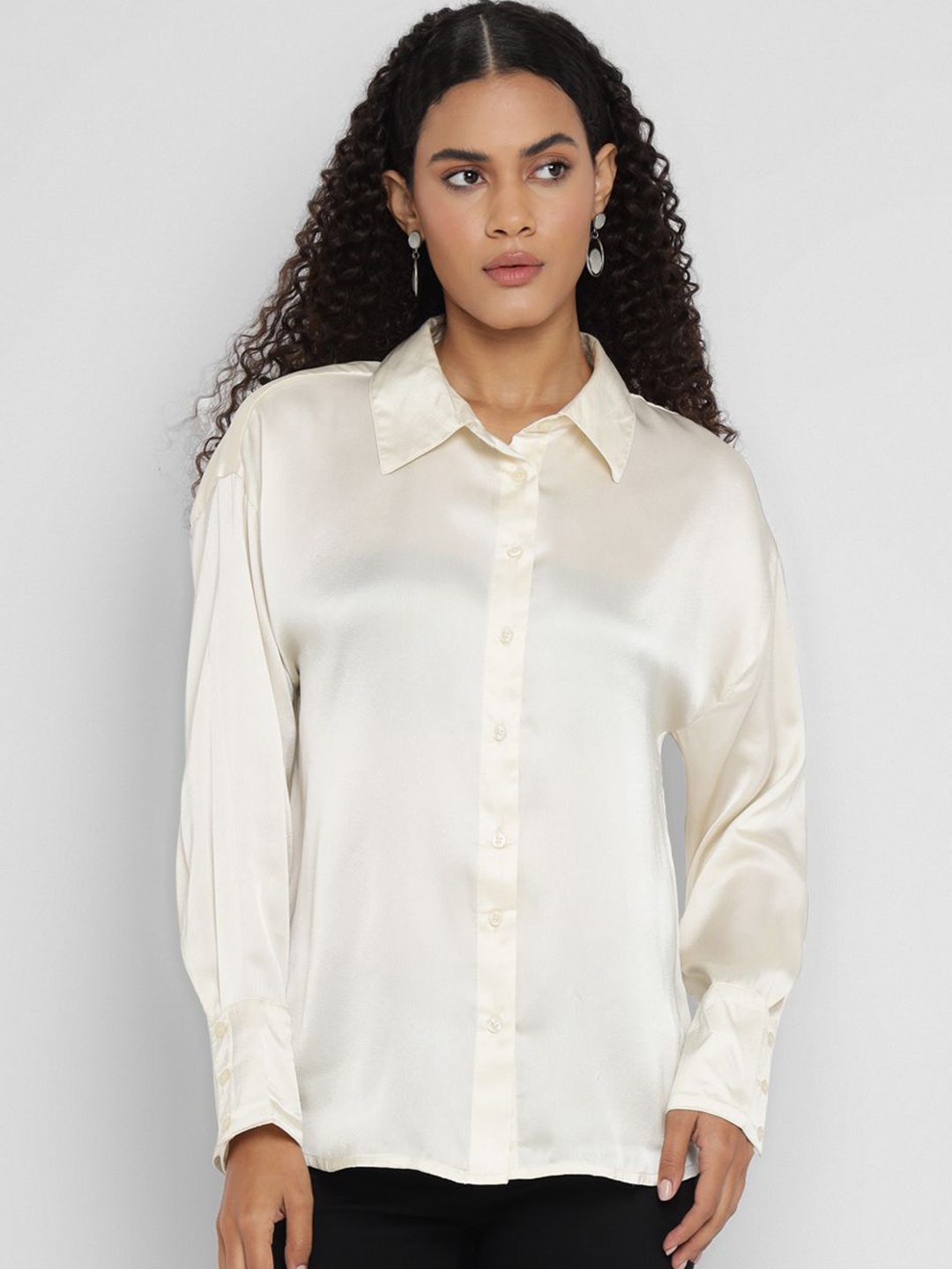 

Porsorte Women Classic Spread Collar Solid Formal Shirt, Off white