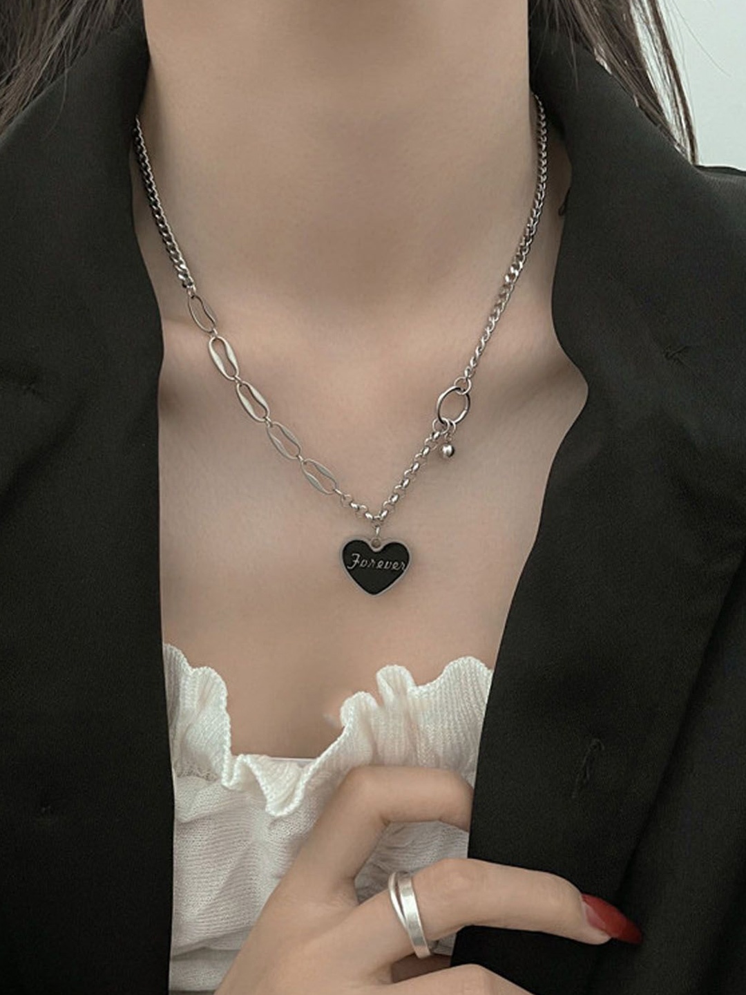 

StyleCast Silver-Toned & Black Elegant Heart Shaped Statement Necklace