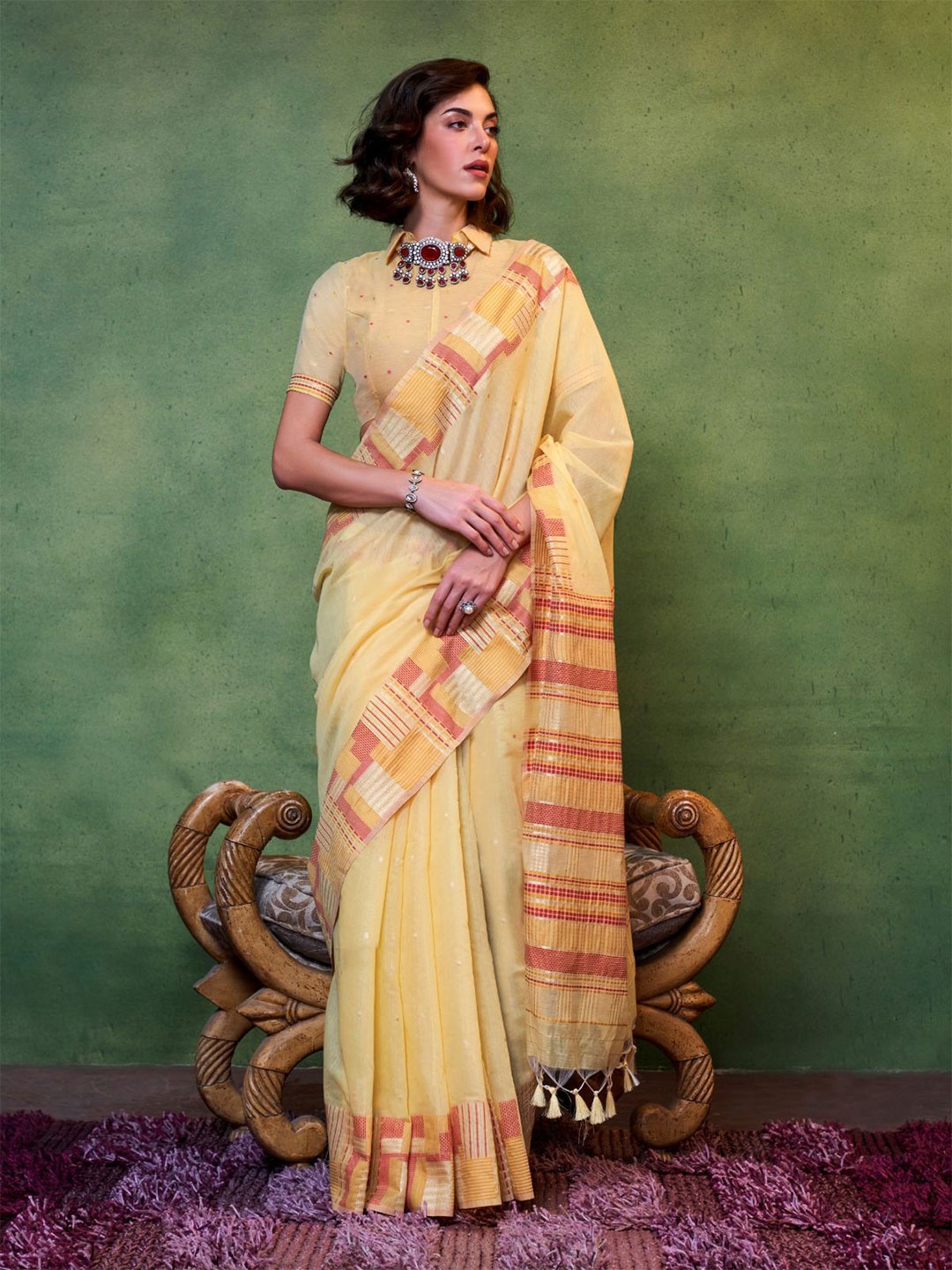 

ODETTE Woven Design Silk Blend Saree, Yellow
