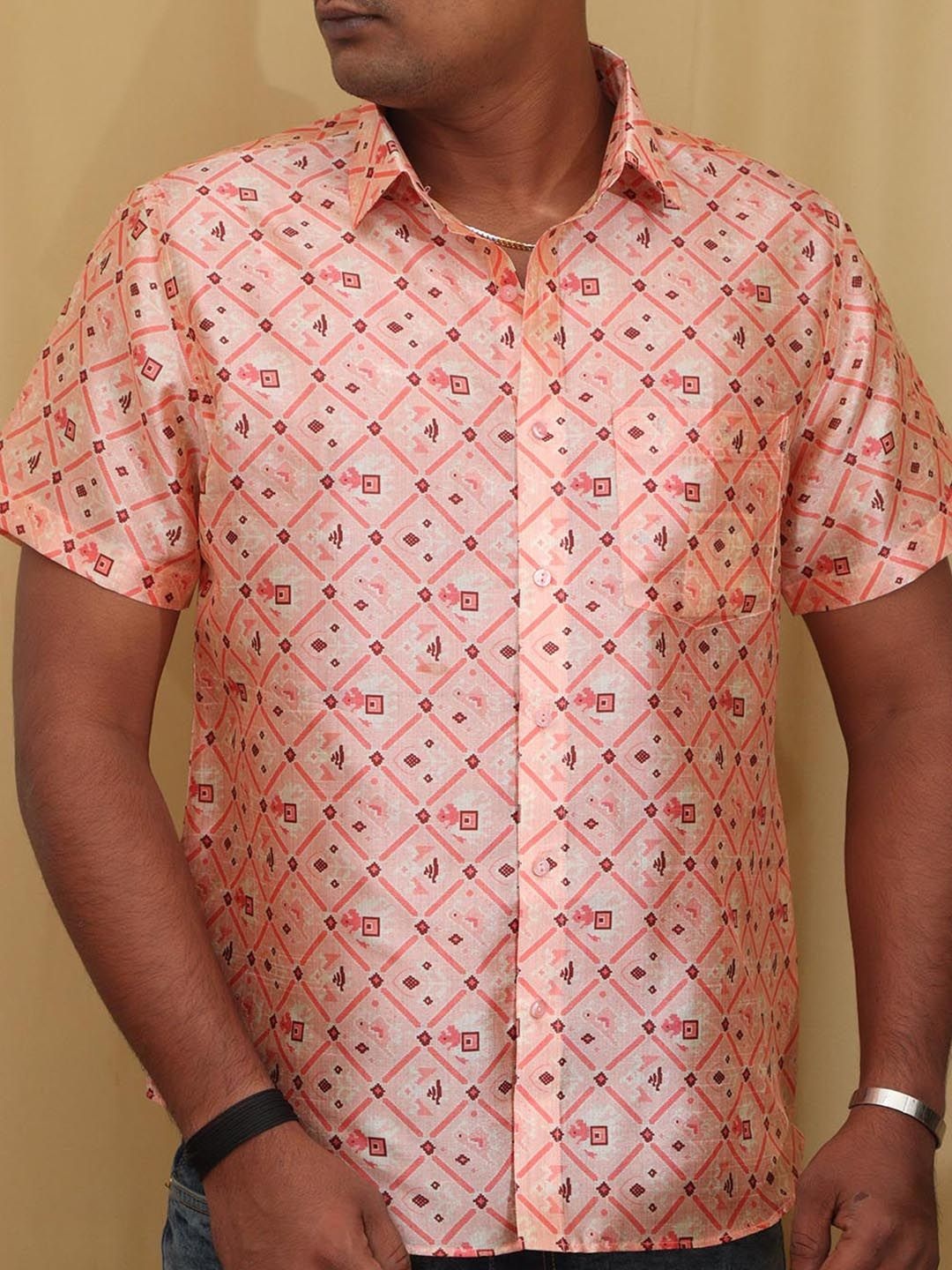 

Luxurionworld Men Modern Semi Sheer Printed Party Shirt, Pink