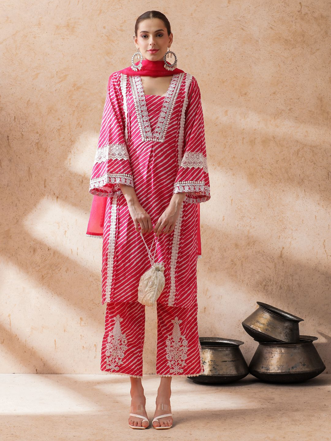

STYLEBAAZI Leheriya Printed V-Neck Pure Cotton Straight Kurta With Trousers And Dupatta, Pink