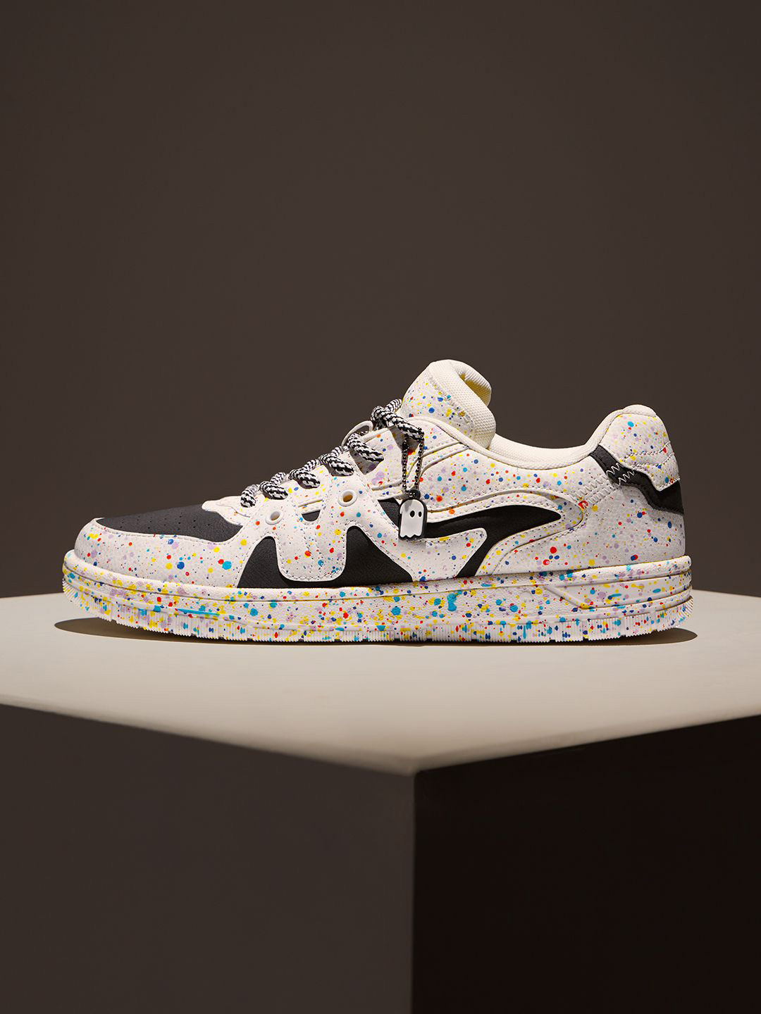 

The Souled Store Men Printed PU Sneakers, White