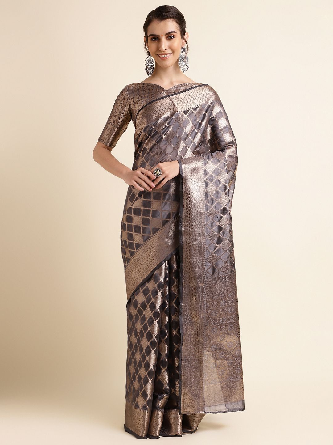 

Melok Woven Design Zari Organza Saree, Grey