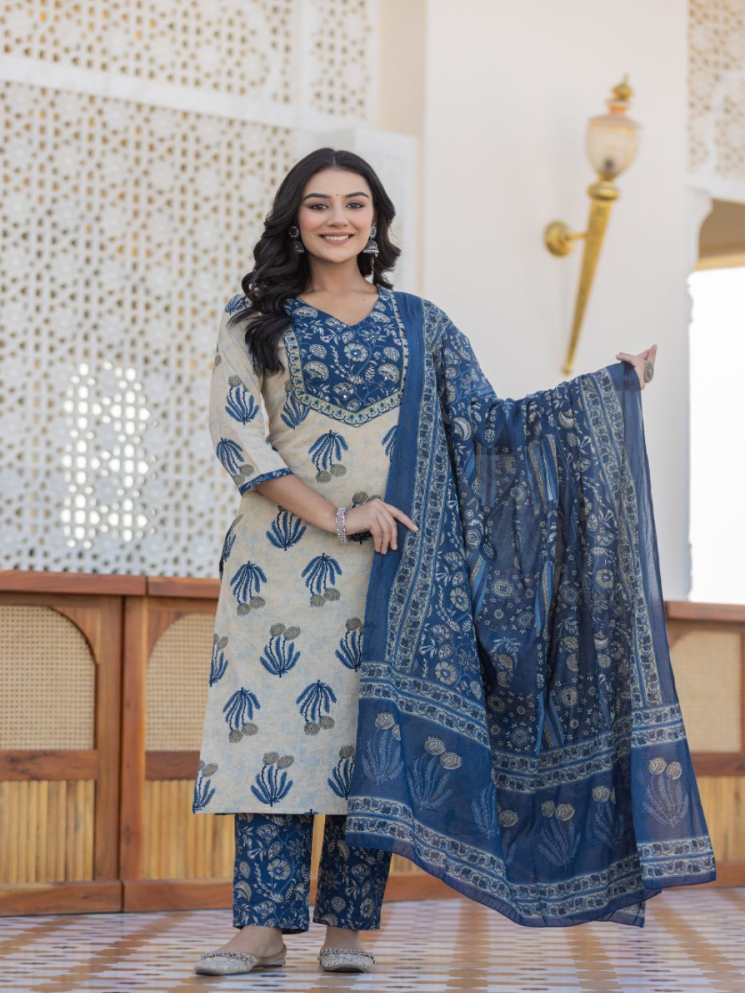 

AARDRAA Floral Printed Sequinned V-Neck Pure Cotton Straight Kurta With Trousers & Dupatta, Navy blue