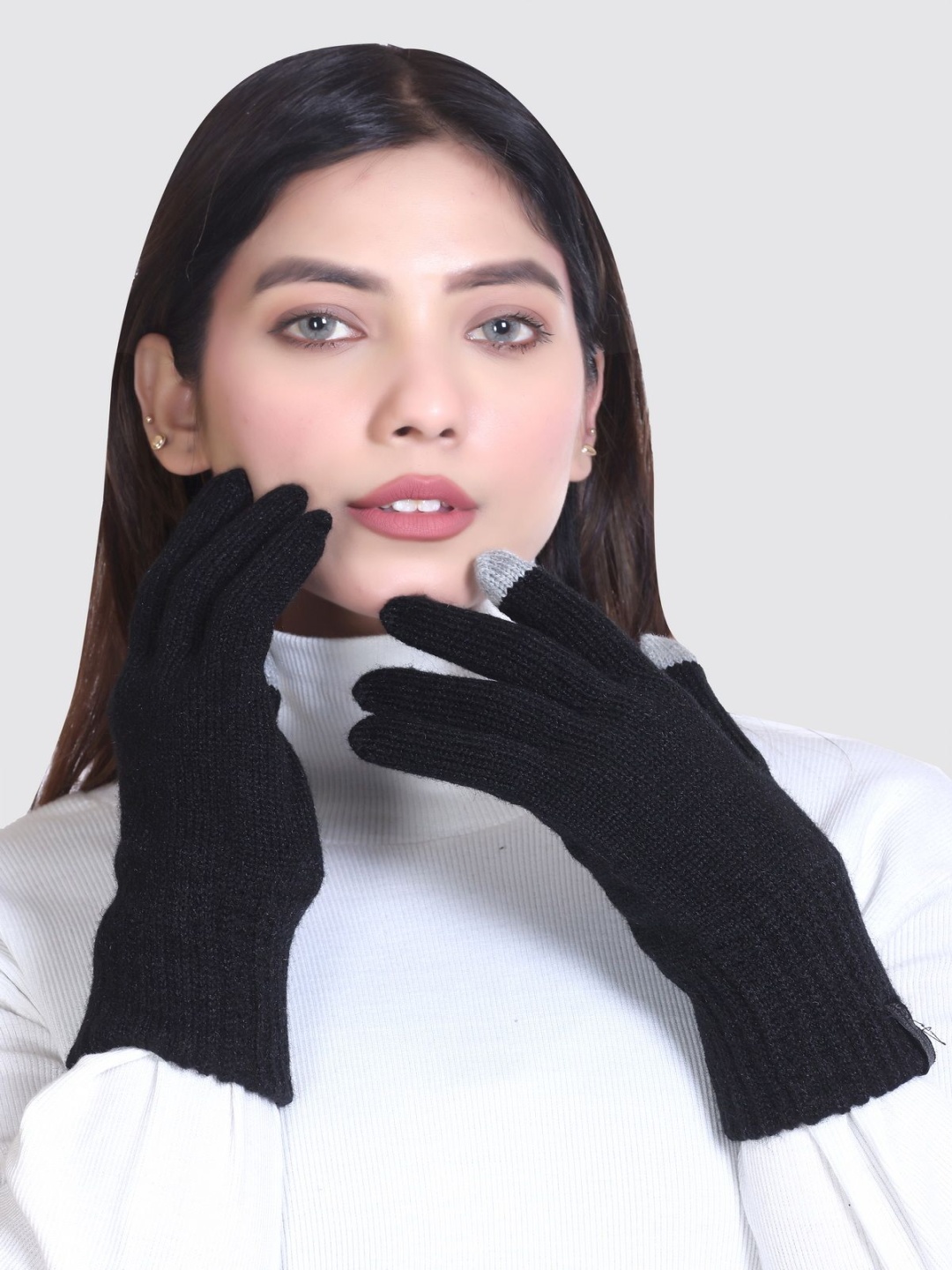 

513 Women Acrylic Winter Gloves, Black