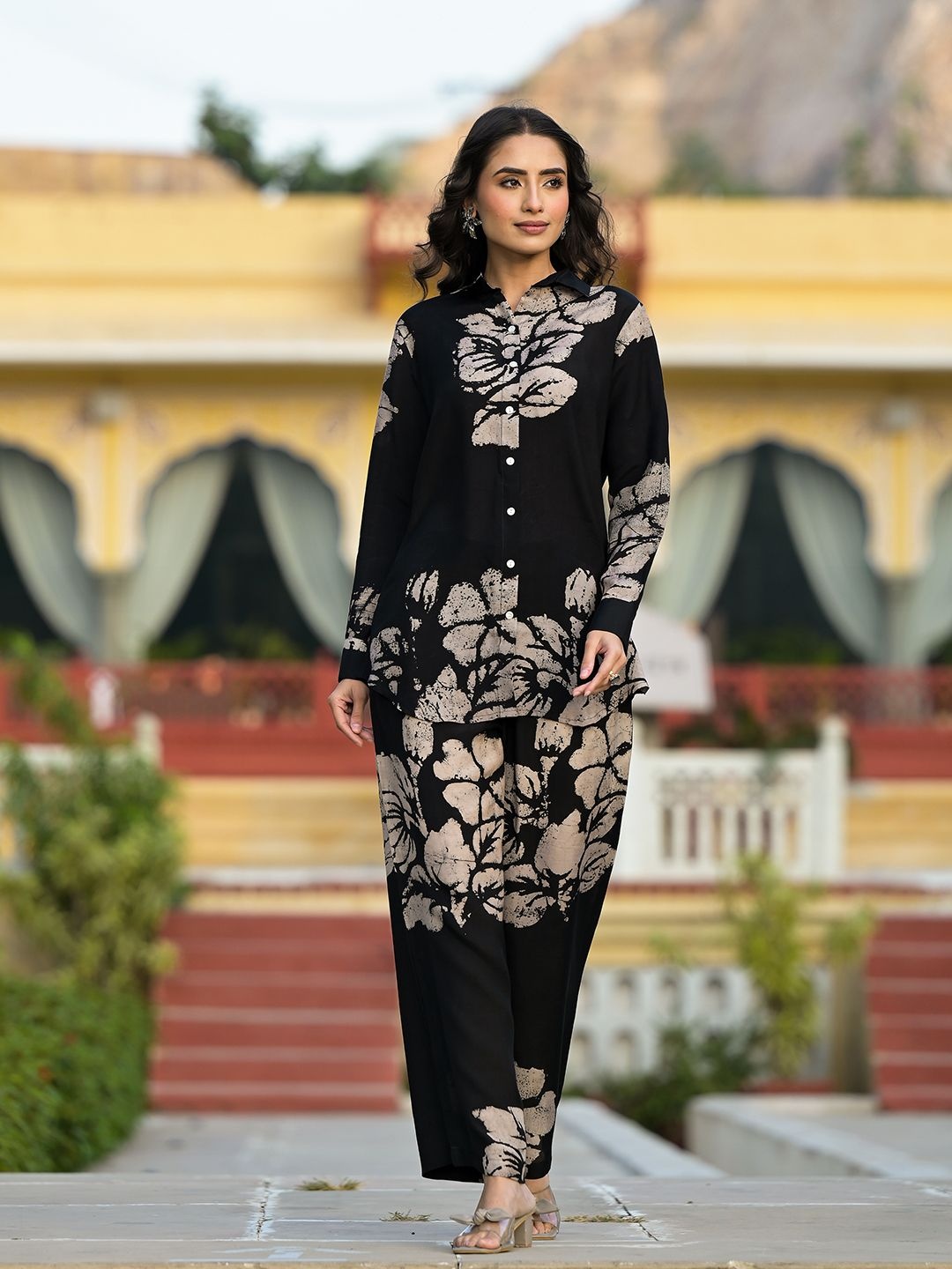 

BAESD Printed Long Sleeves Shirt With Trousers, Black